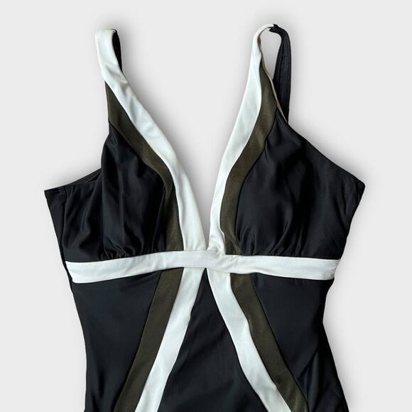 NEW Miraclesuit Spectra Trilogy One-Piece Swimsuit Size US/10 - Picture 4 of 7